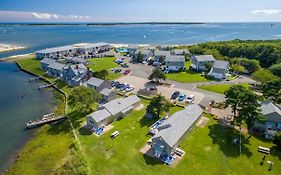 Green Harbor Resort West Yarmouth 3*